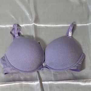 PINK Victoria's Secret Purple T-Shirt Bra with Molded Cups